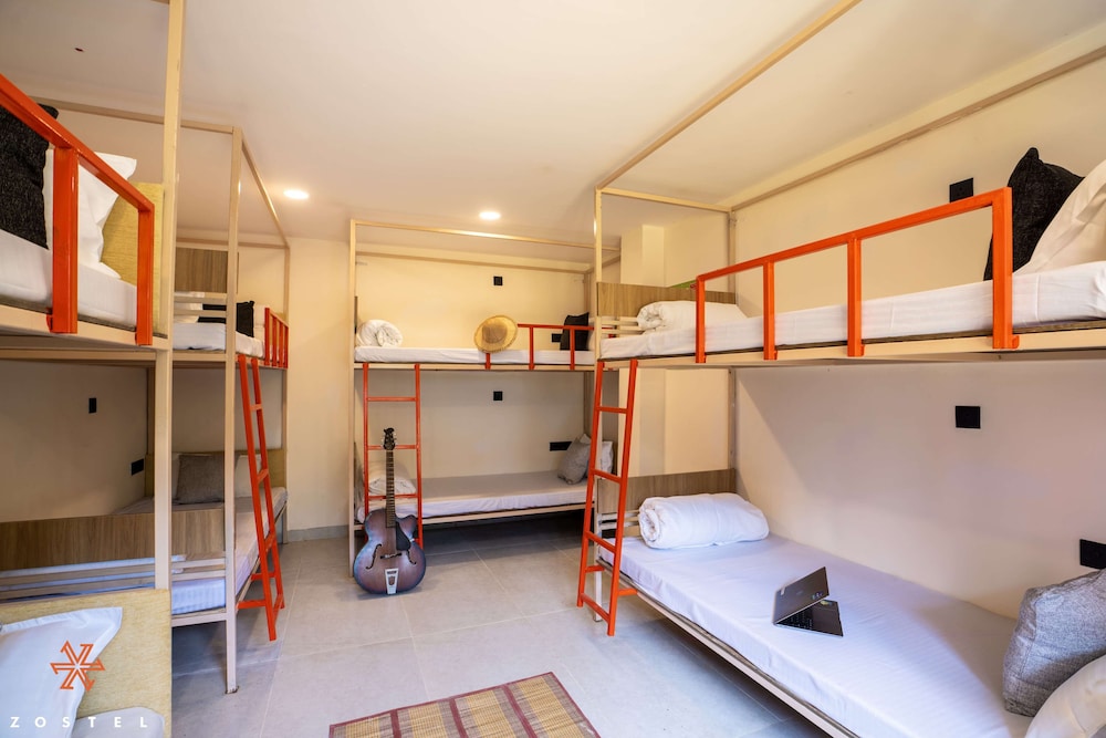 Deluxe Shared Dormitory photo 3