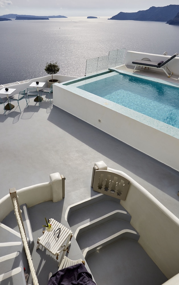 Suite, Jetted Tub, Sea View (Outdoor Heated Jetted Tub) photo 3