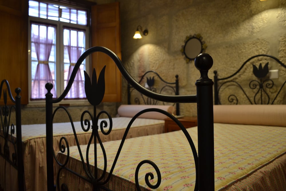 Twin Room (Small) photo 2