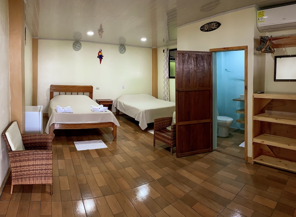 Standard Room photo 2