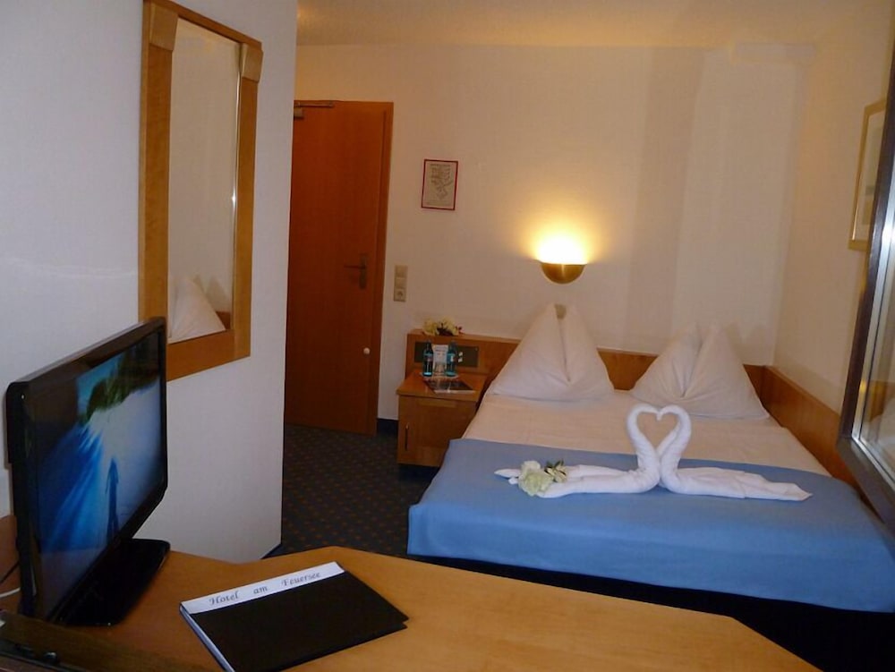 Economy Double Room photo 1
