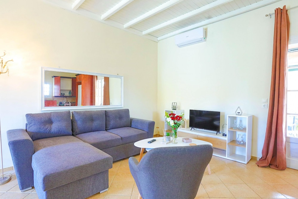 Villa, Smoking