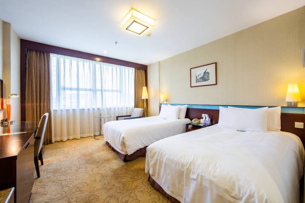 Executive Twin Room - Photo 4
