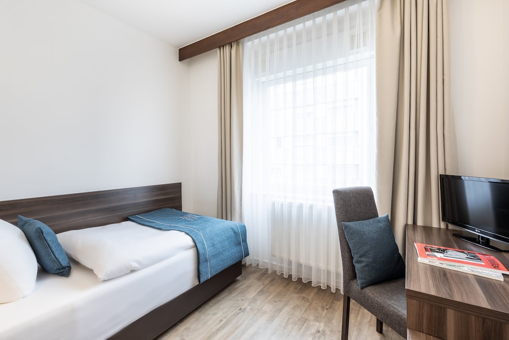 Economy Single Room