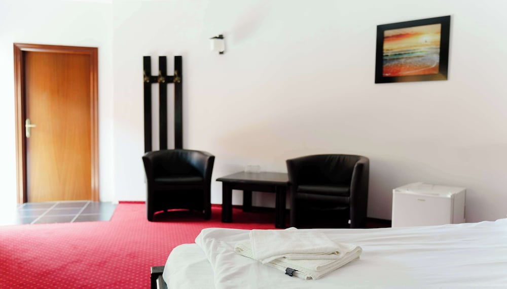 Deluxe Double Room - Photo 3
