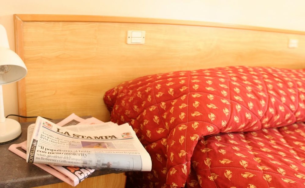Single Room photo 2