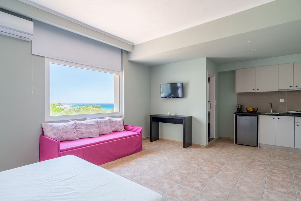 Deluxe Studio, Sea View photo 1