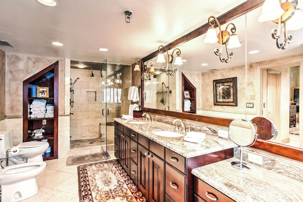 4-Bedroom Penthouse, Mountain view - Photo 6