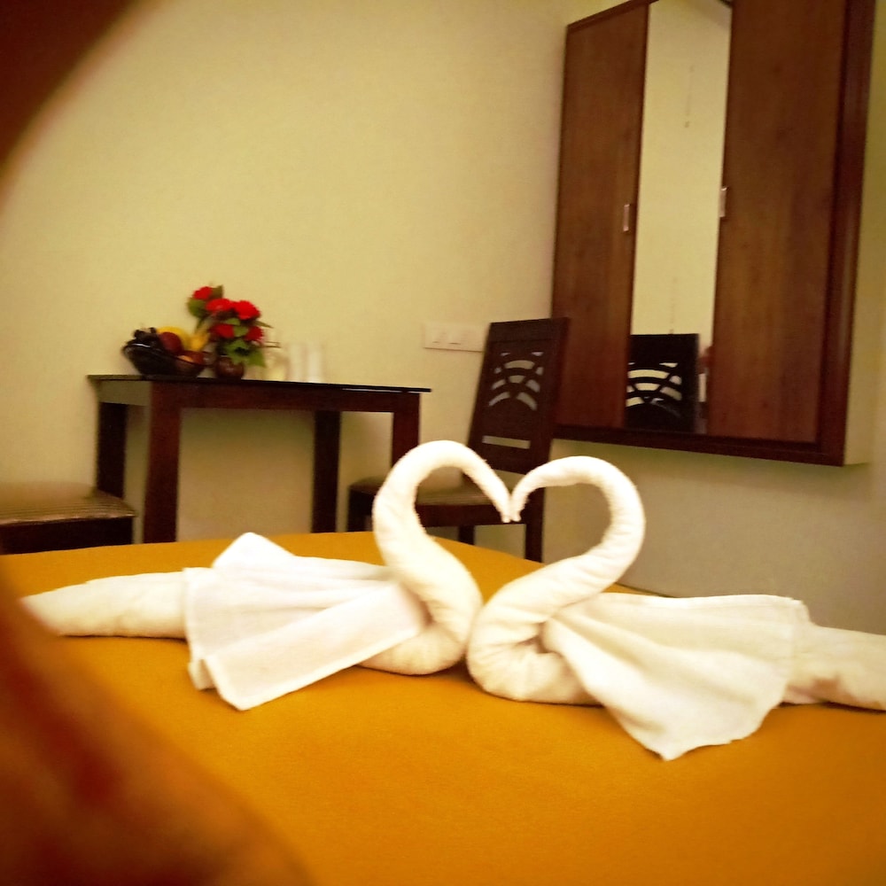 Deluxe Triple Room, Multiple Beds, Courtyard View photo 1