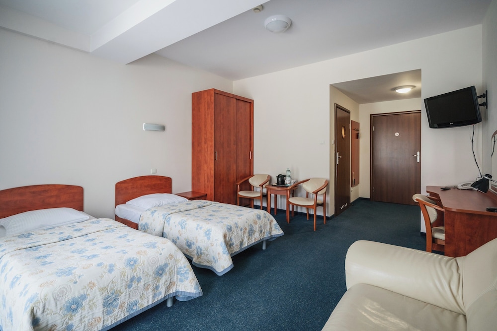 Suite, 2 Bedrooms, Mountain View
