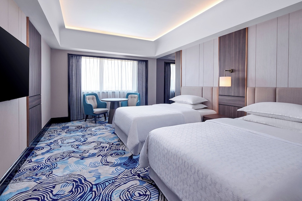 Club Room, 2 Double Beds - Photo 1