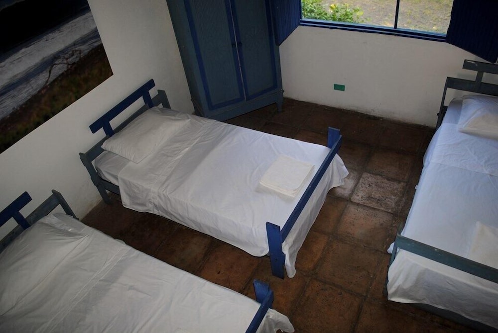 Standard Quadruple Room, Shared Bathroom photo 1