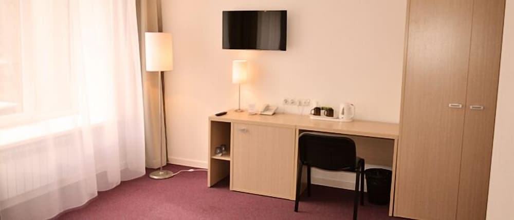Standard Twin Room photo 3