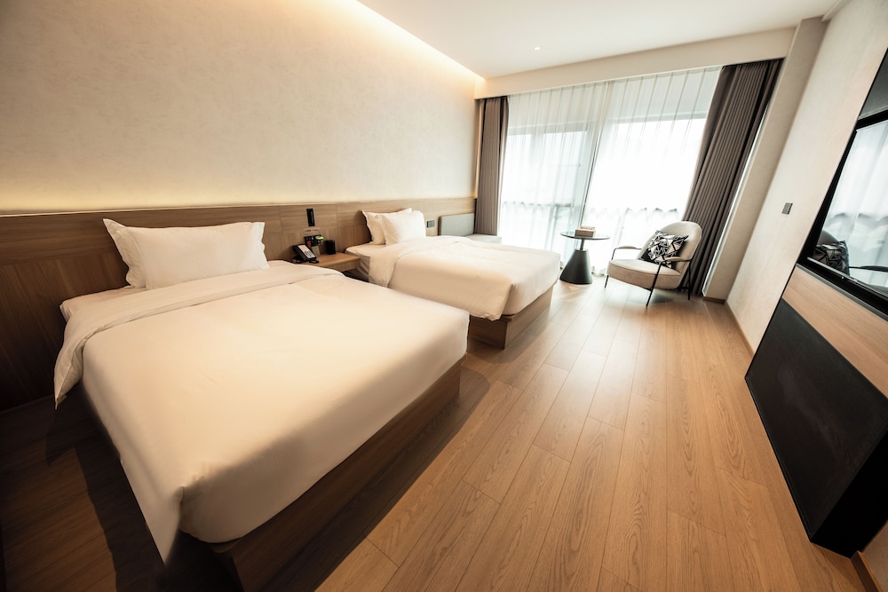Comfort Twin Room
