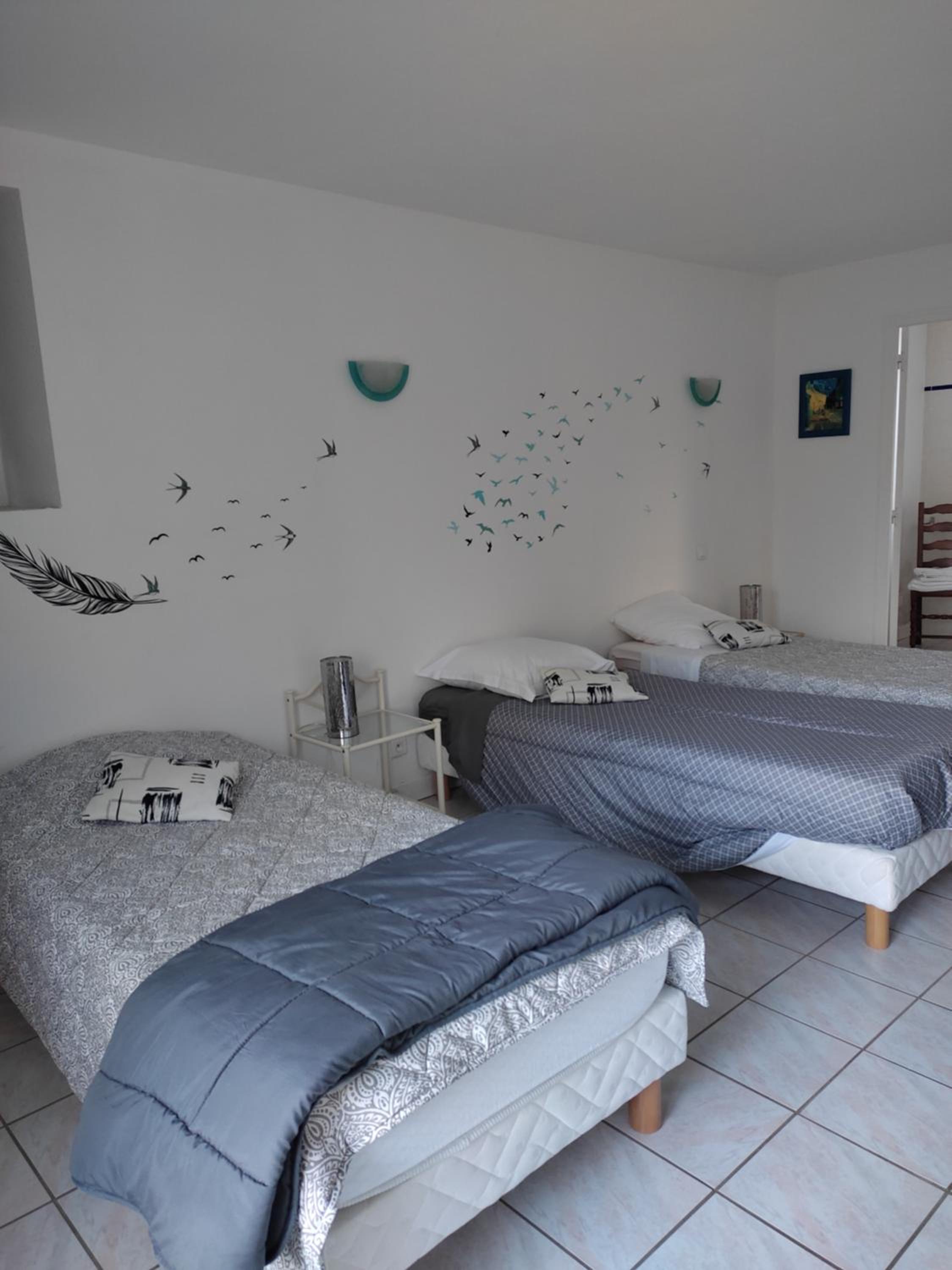 Triple Room with Private External Bathroom - Photo 6