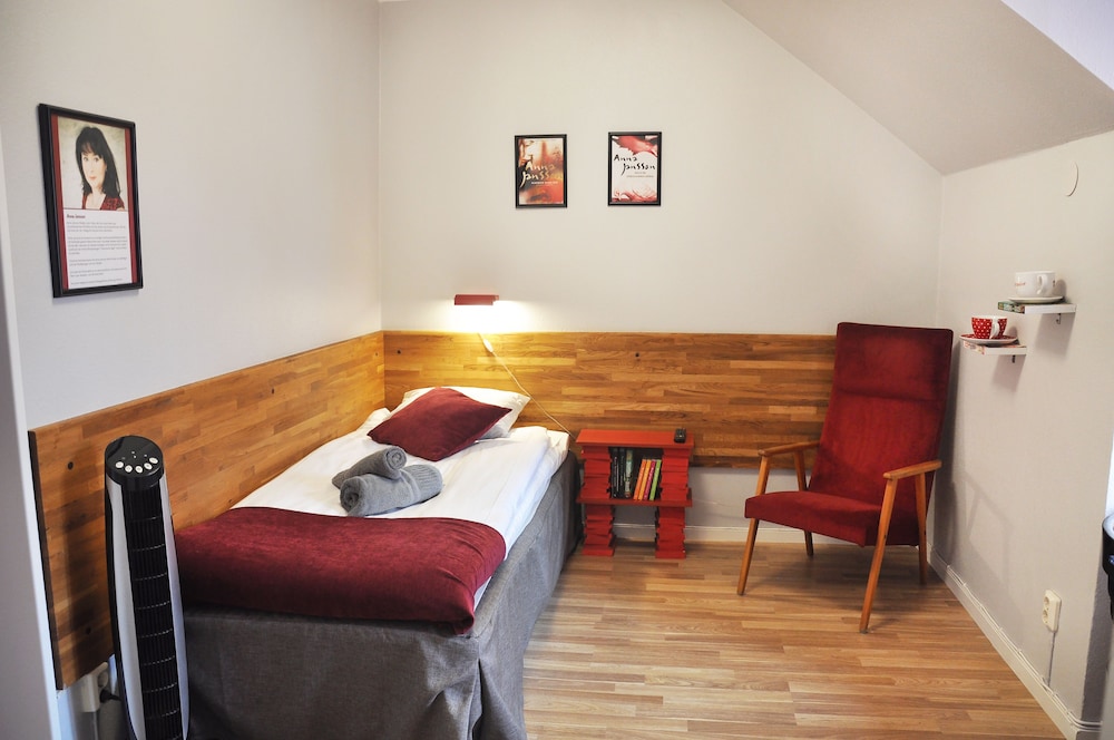 Single Room photo 1