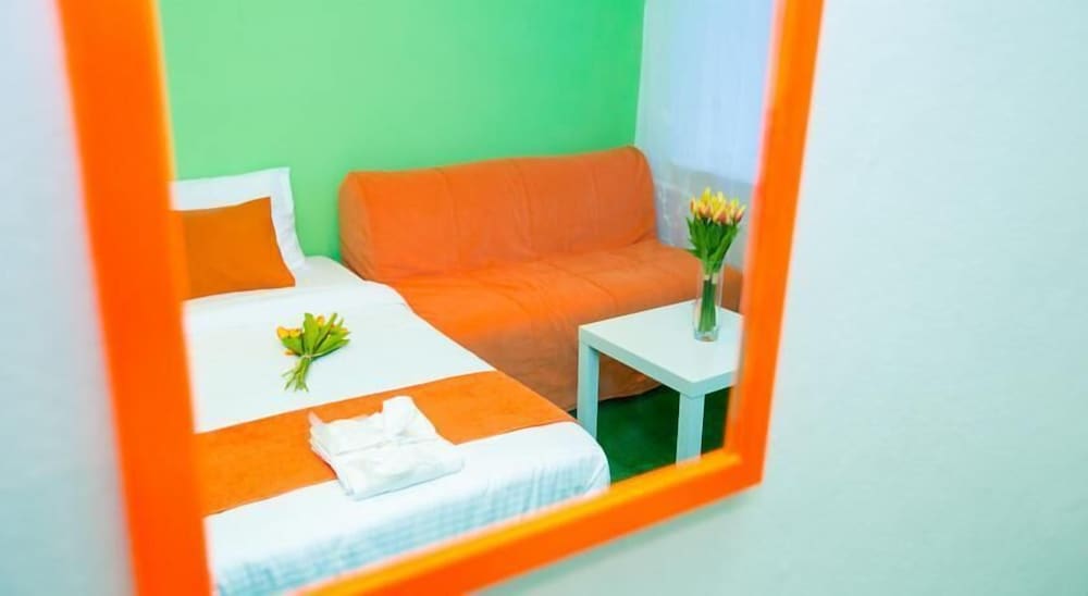 Family Room photo 3