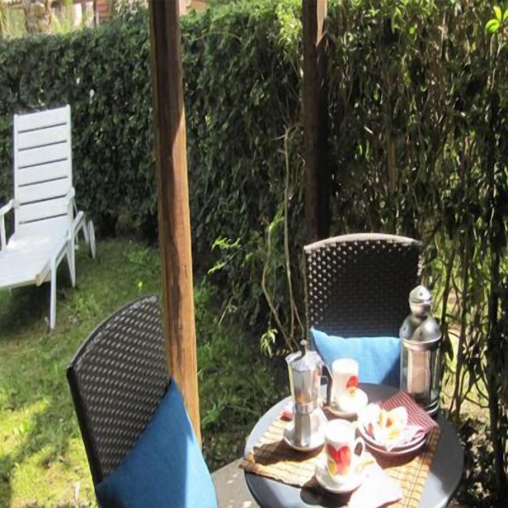 Studio, Patio, Garden Area photo 1