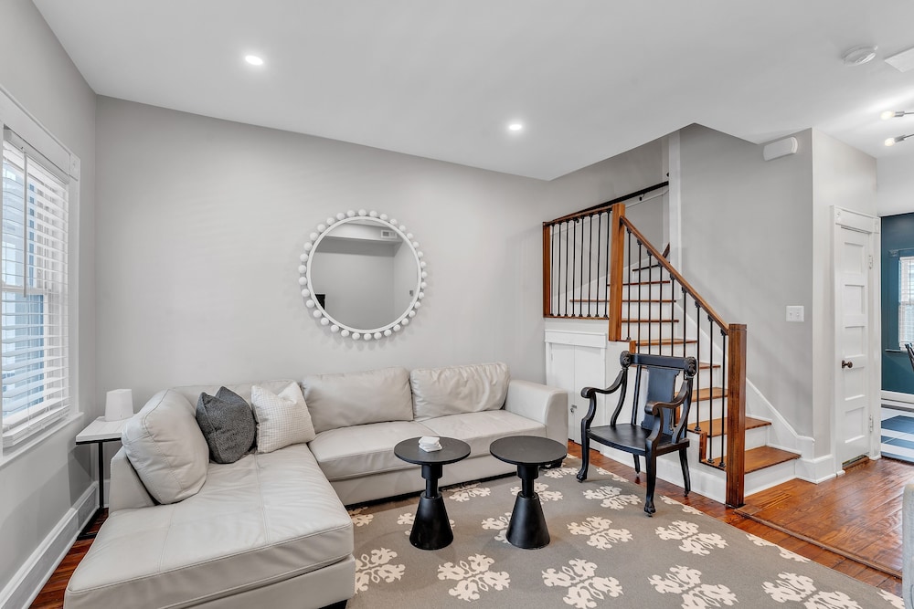 Townhome, 2 Bedrooms