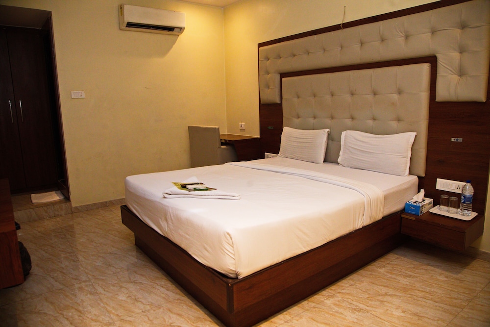 Deluxe Double Ac Room
