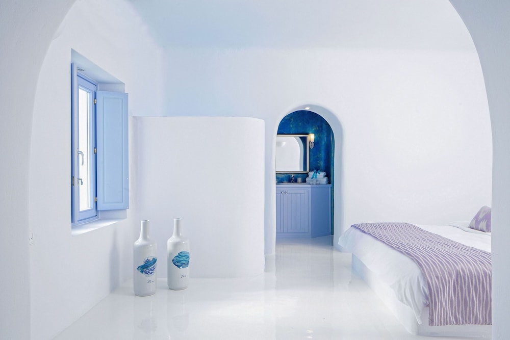 Senior Suite - Photo 9