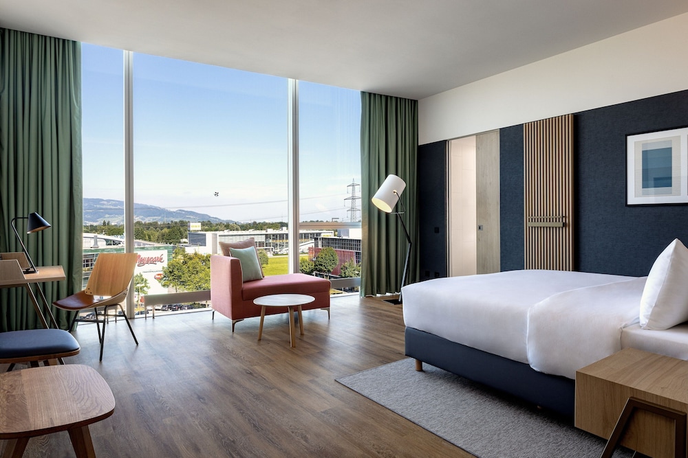 Executive Room, 1 King Bed