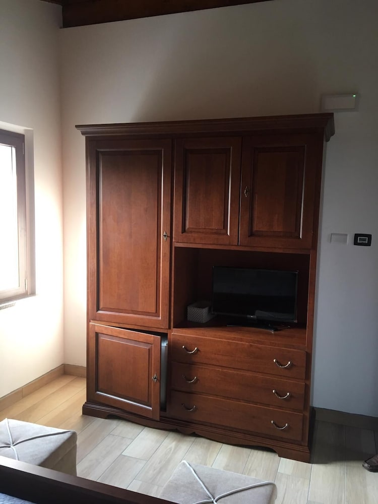 Standard Double Room - Photo 2