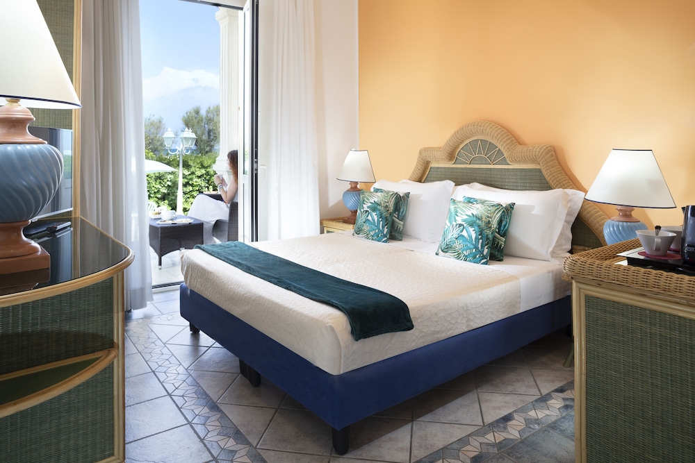 Suite, Sea View (3 People)