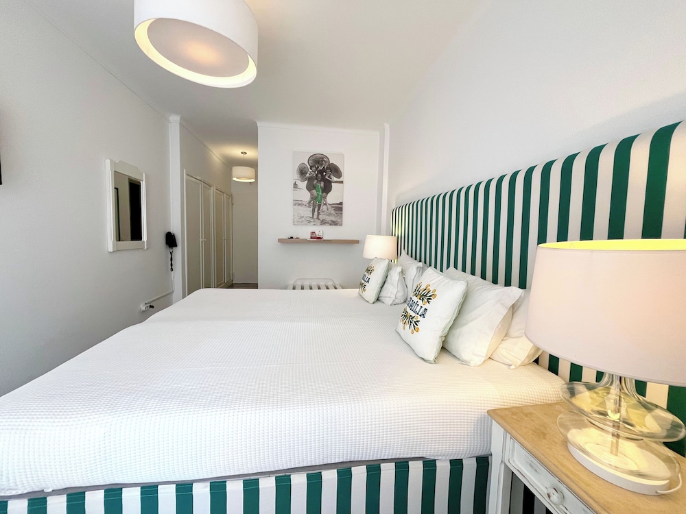 Twin Room, Mobility Accessible photo 2