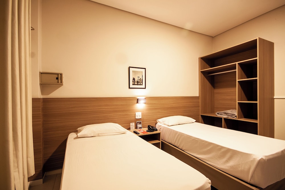 Superior Twin Room photo 3