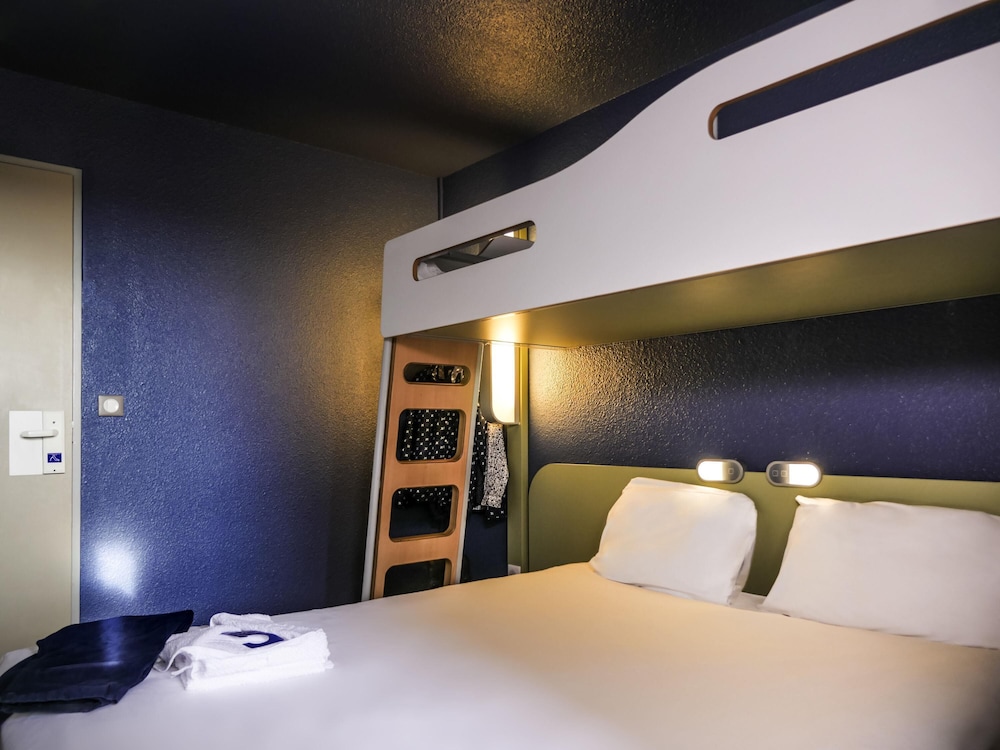 Triple Room, 1 Double Bed