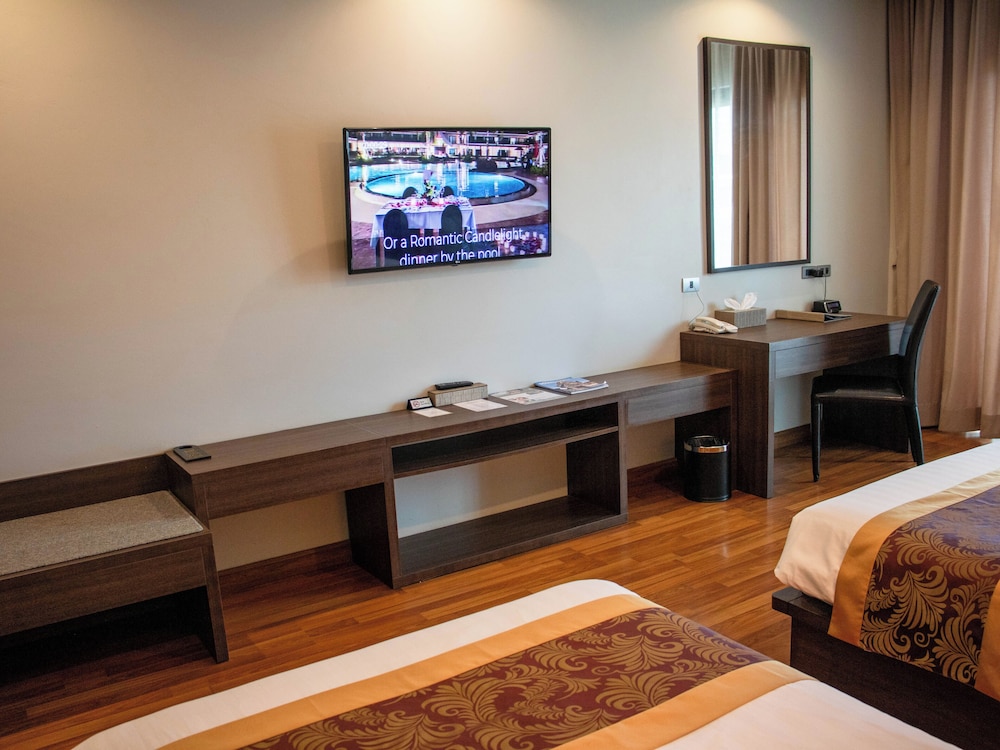 Deluxe Twin Room - Photo 3