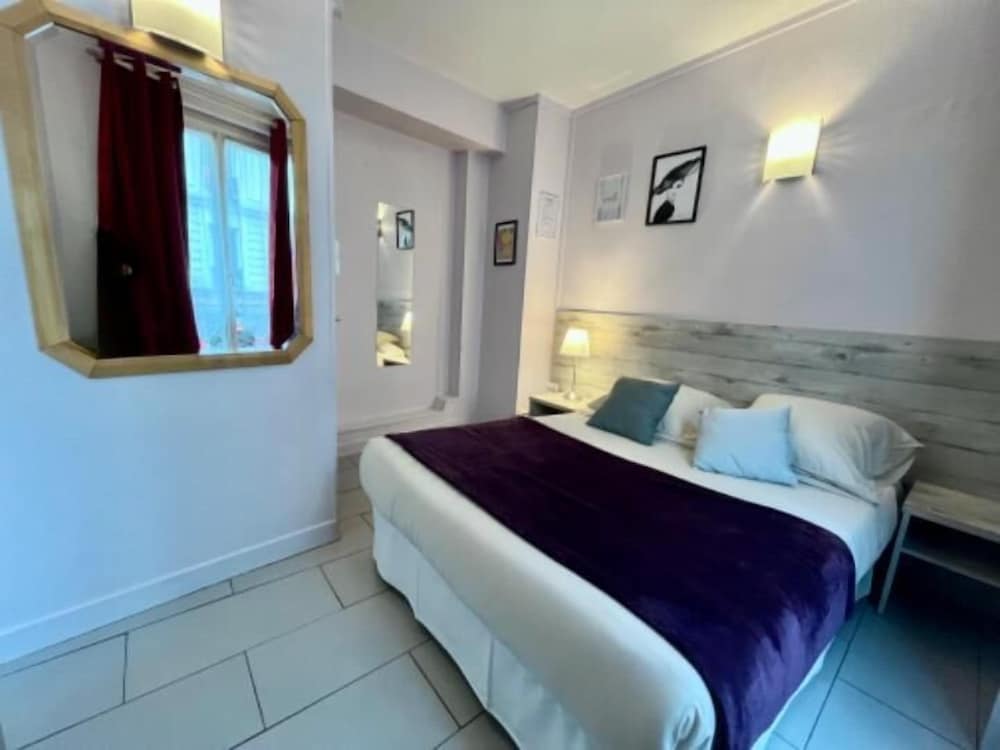 Chambre Double Classique, 1 lit double, vue Cloys photo 3