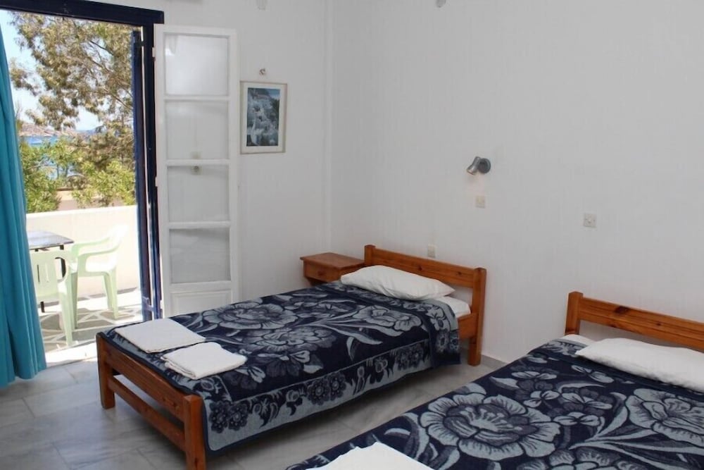 Twin Room - Garden View