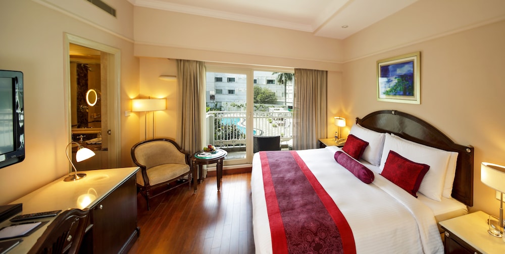 Room, Non Smoking, Balcony (Heritage)