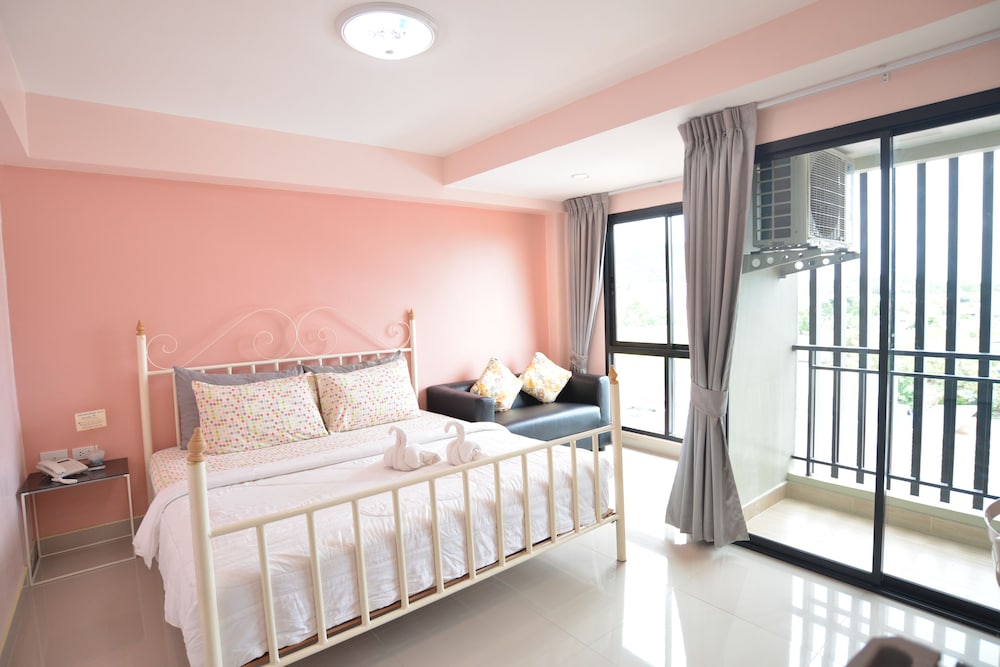 Deluxe Double Room, 1 Double Bed, Non Smoking, City View