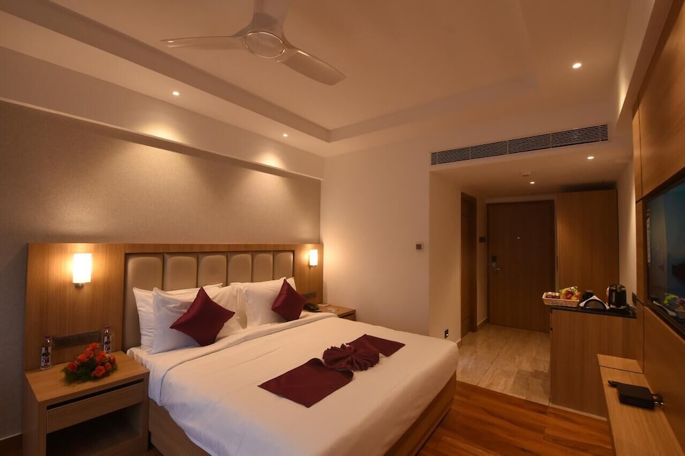 Deluxe Room - Photo 3