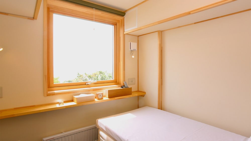 Single Room, Ocean View