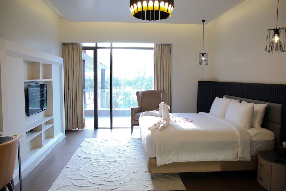 Premium Room, 1 Bedroom, City View, Executive Level photo 3