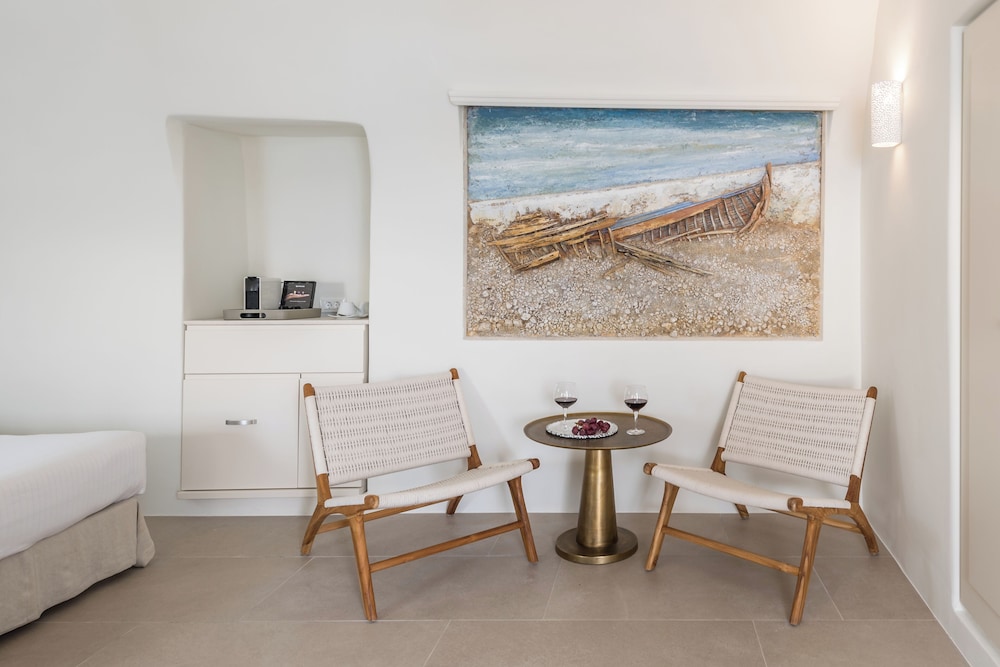 Suite, Private Pool (Marine Cave Pool with Sunset View) - Photo 3