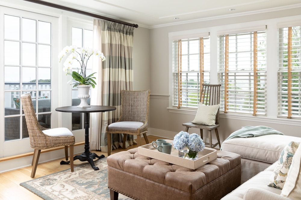Luxury Suite, 1 Bedroom, Balcony photo 2