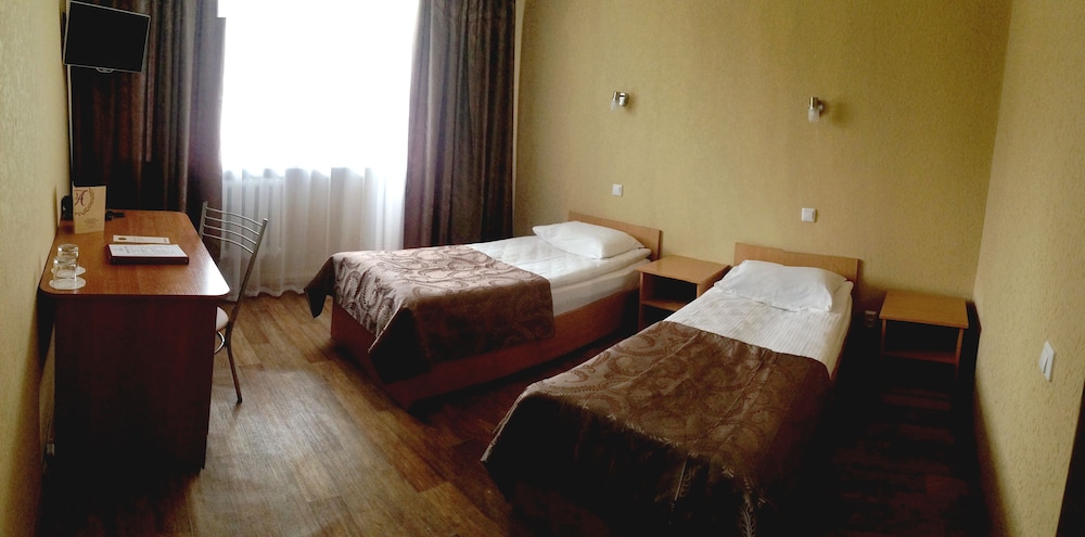 Standard Twin Room photo 3