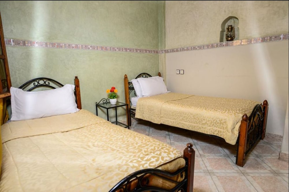 Twin Room (Clim)