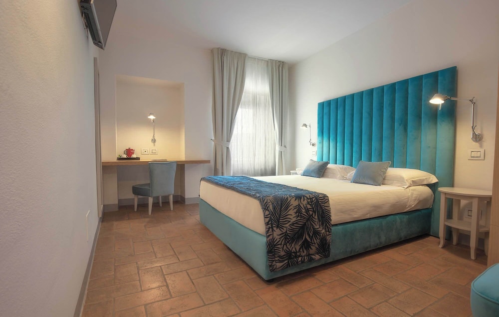 Romantic Studio Suite photo 1