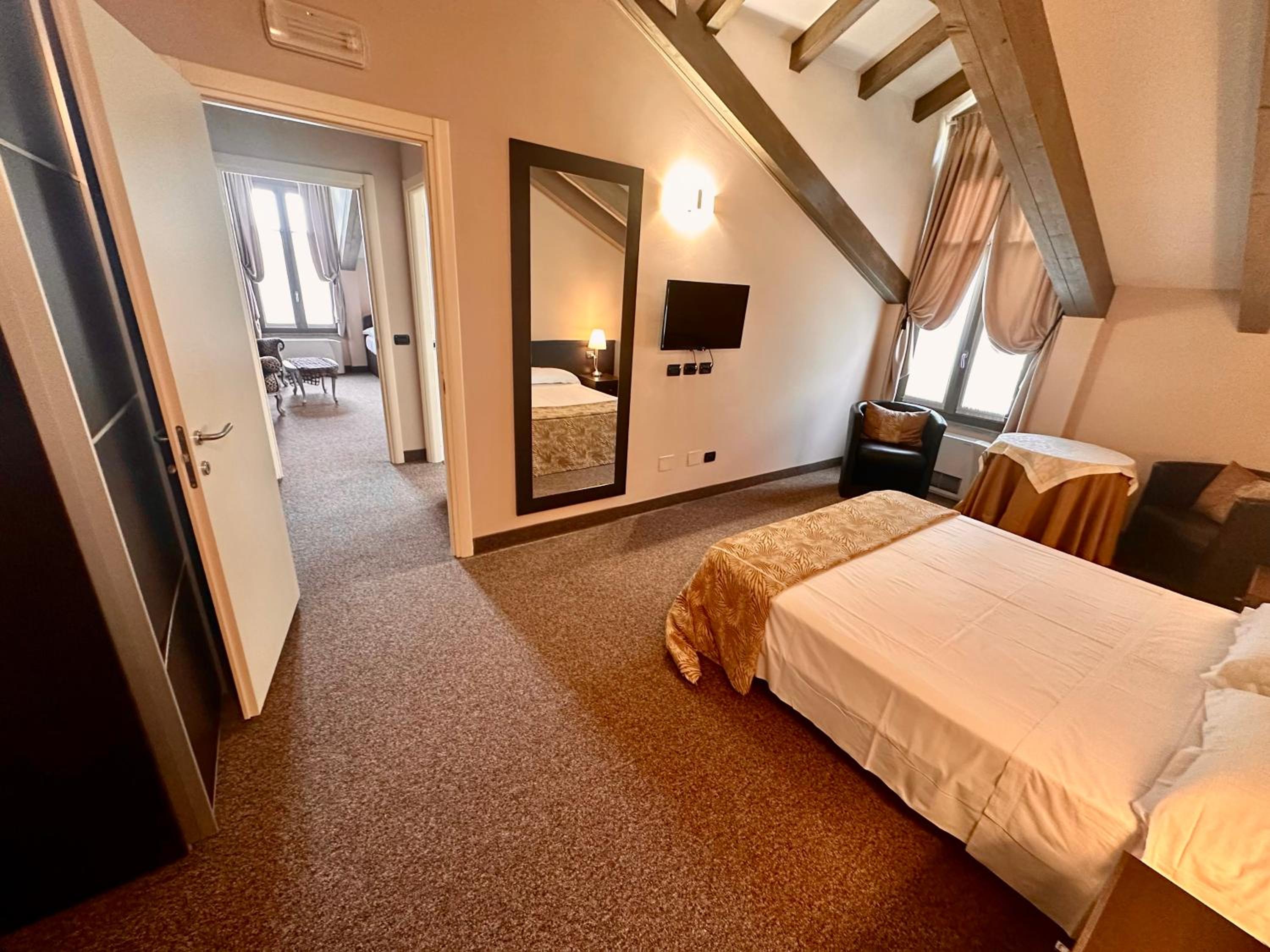 Junior Suite - Photo 5