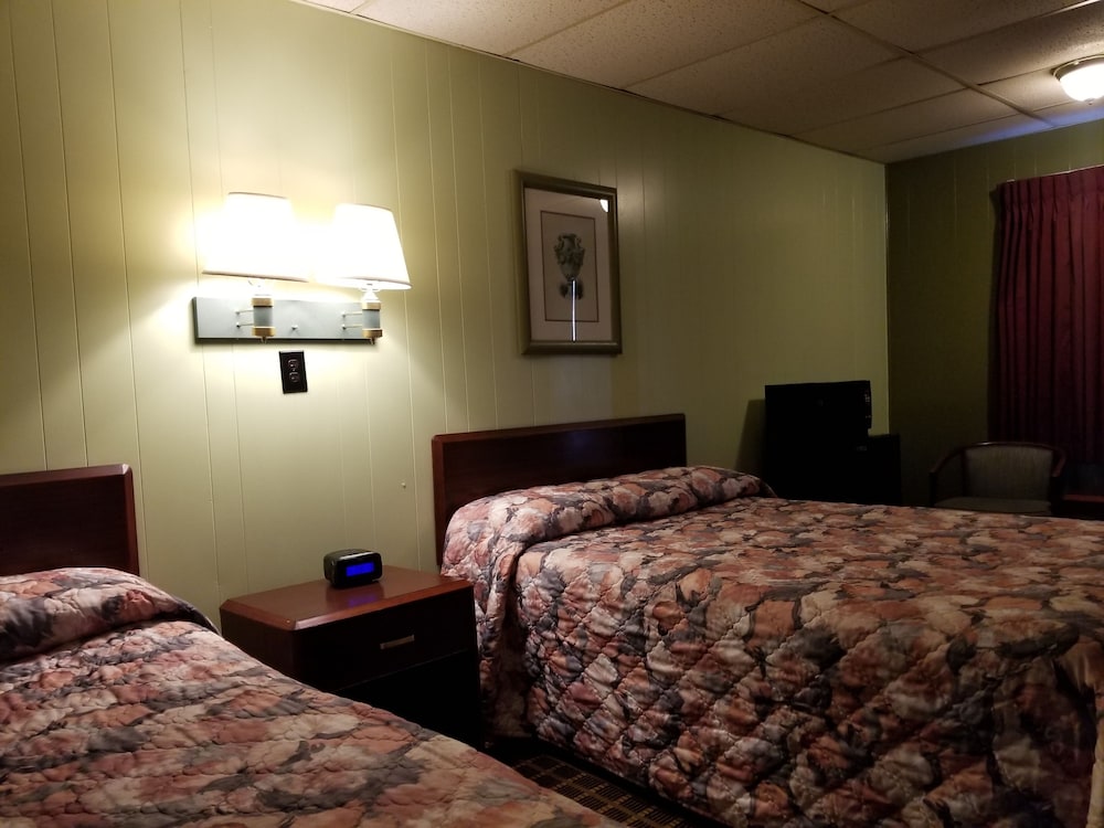 Standard Room, 2 Double Beds photo 3