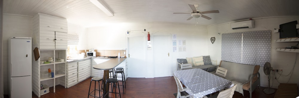 Family Cabin, 2 Bedrooms photo 2
