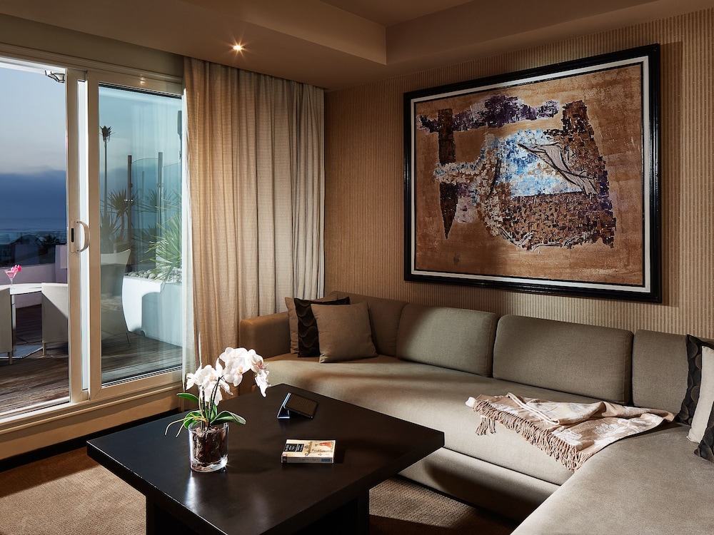 Junior Suite, Sea View - Photo 1