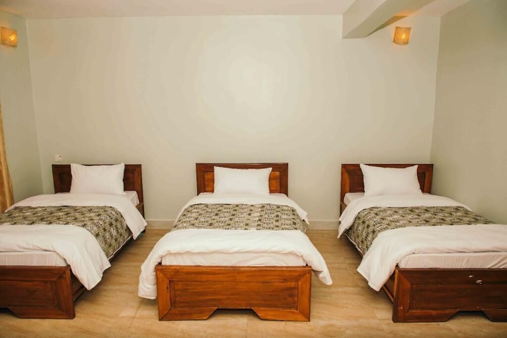 Deluxe Triple Room photo 1