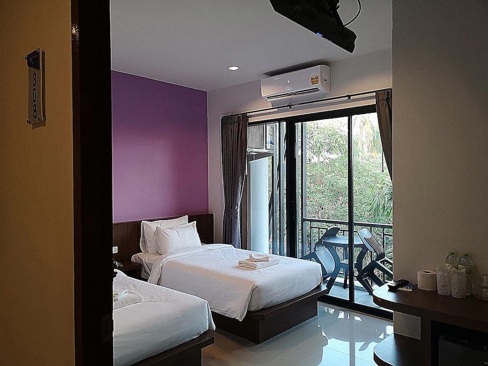 Standard Double Room, City View - Photo 1